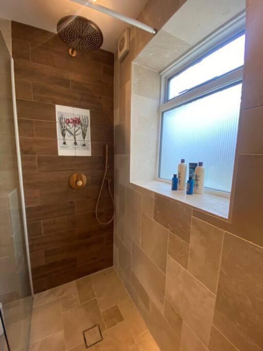 2 Double Bedroom Charming Chelsea Apartment لندن المظهر الخارجي الصورة